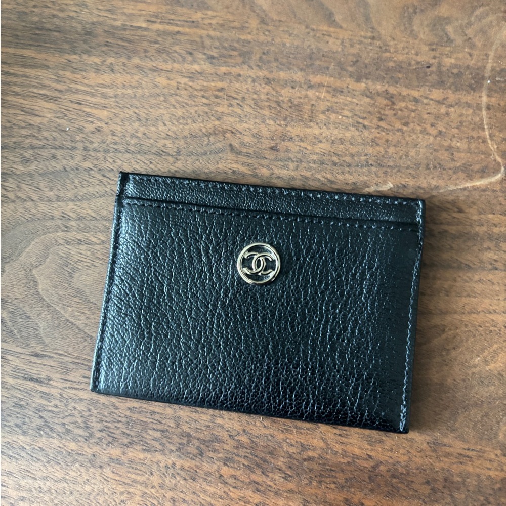 CHANEL Black Key & Card Holder Leather Accessory